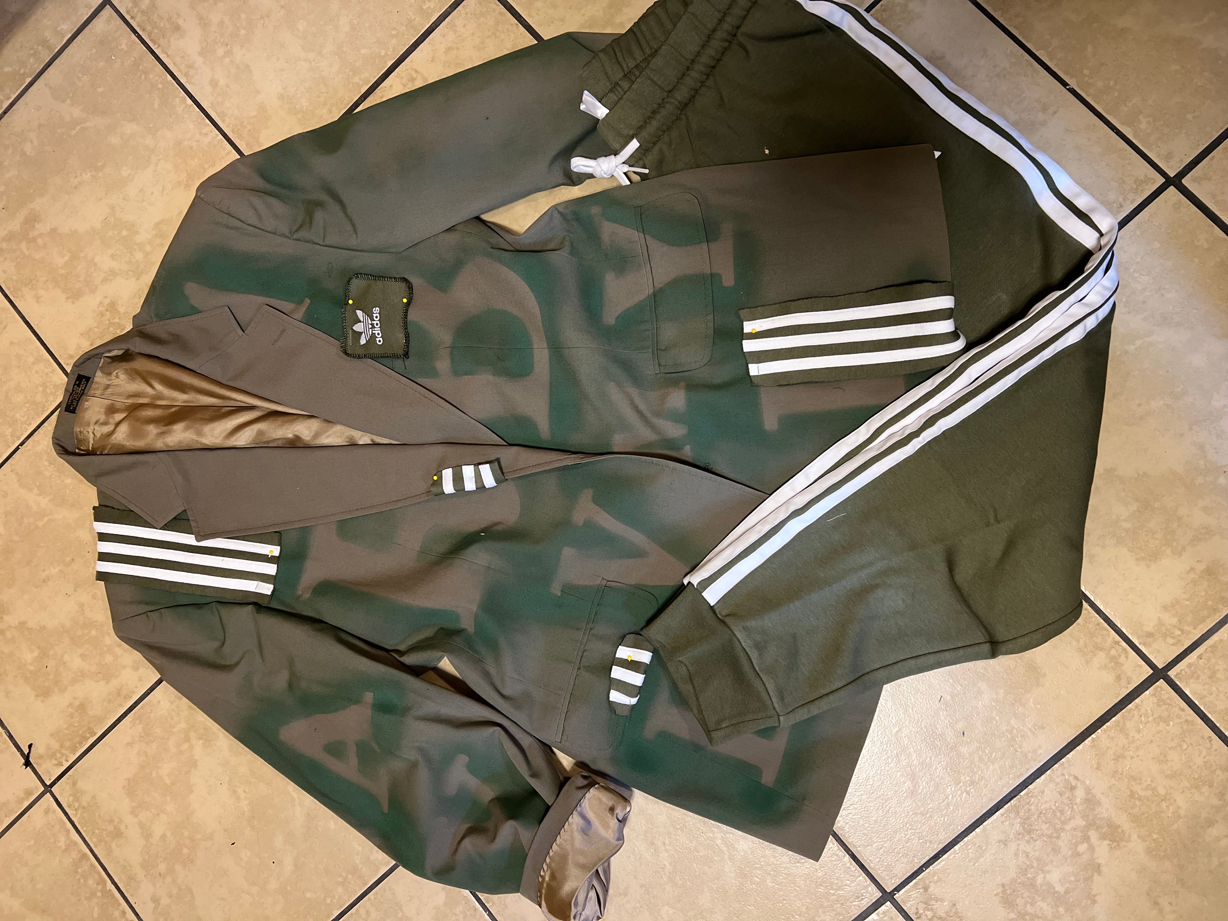Revampd Adida Set Xl